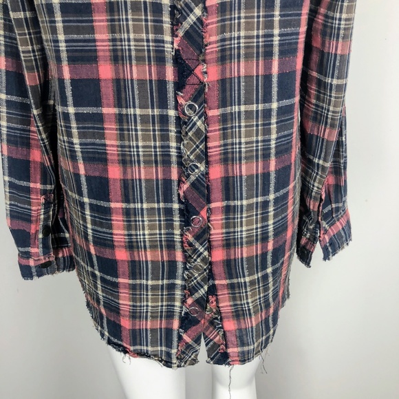 We The Free Plaid Tunic Button Top Blue Pink - Picture 5 of 6